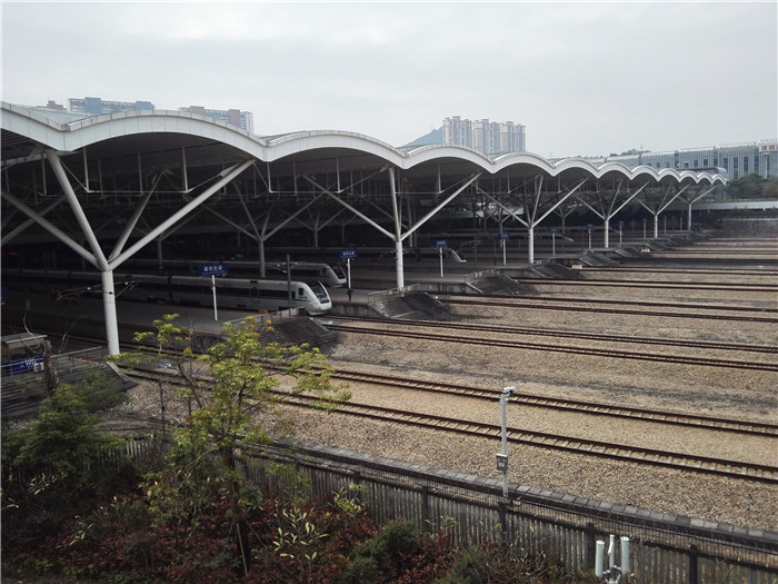 平谭机场广州火车站包车接送